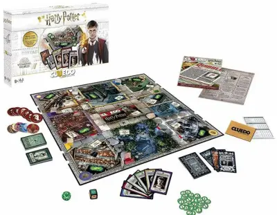 harry-potter-cluedo-board-game-37198-each.jpg