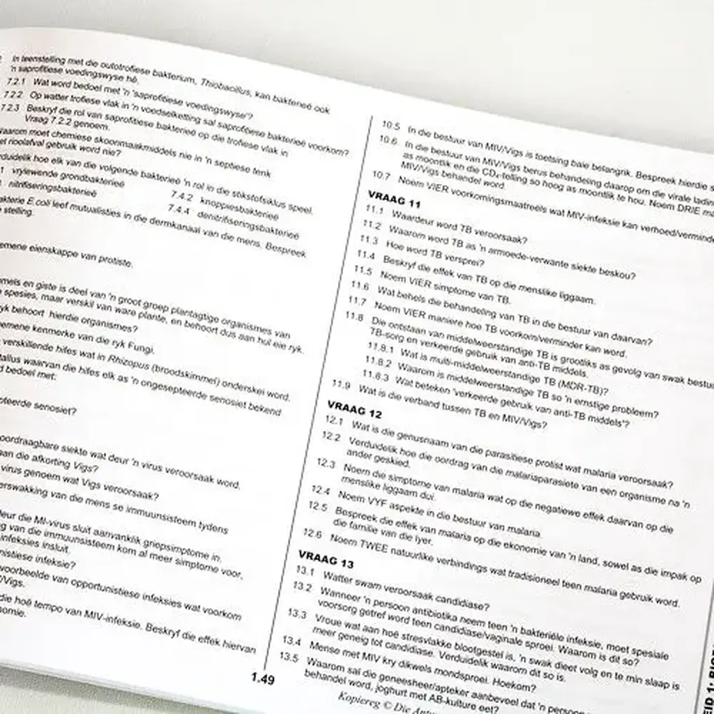 Die Antwoord-Reeks: Gr 11 Lewenswetenskappe 3in1 Studiegids